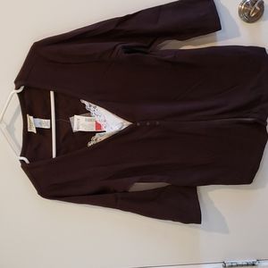 NEW Essentials By Maggie Brown Top Size M